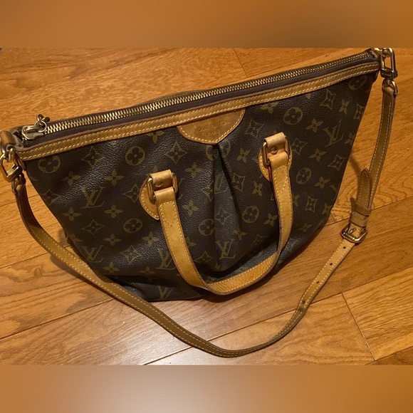 Louis Vuitton Monogram Canvas Palermo PM - Picture 5 of 13